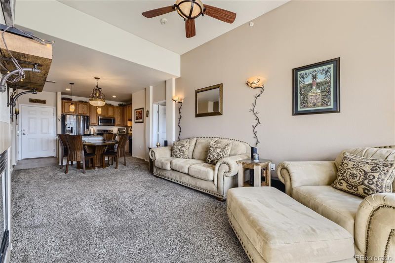 8489 Canyon Rim Cir #303, Englewood, CO 80112