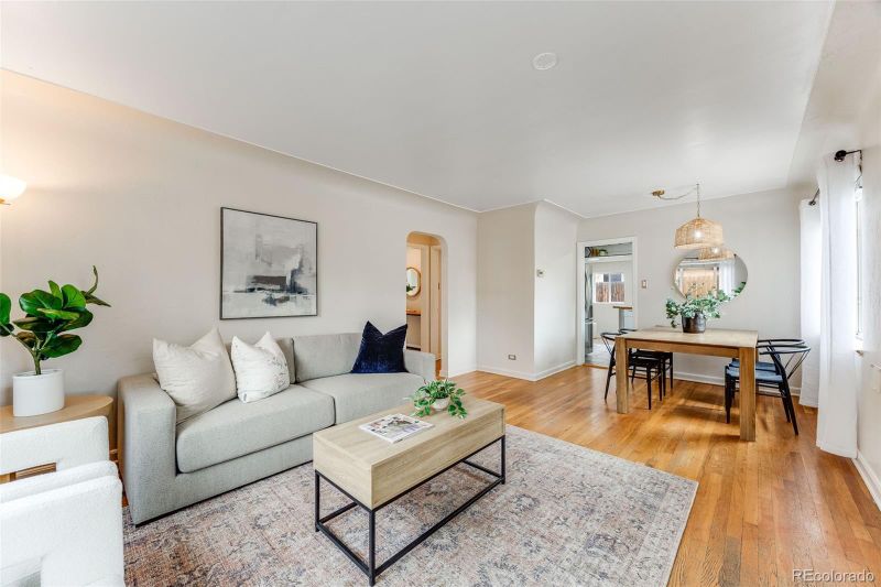 2611 Newport St, Denver, CO 80207