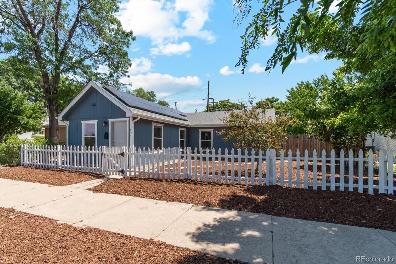 3844 N Steele St, Denver, CO 80205