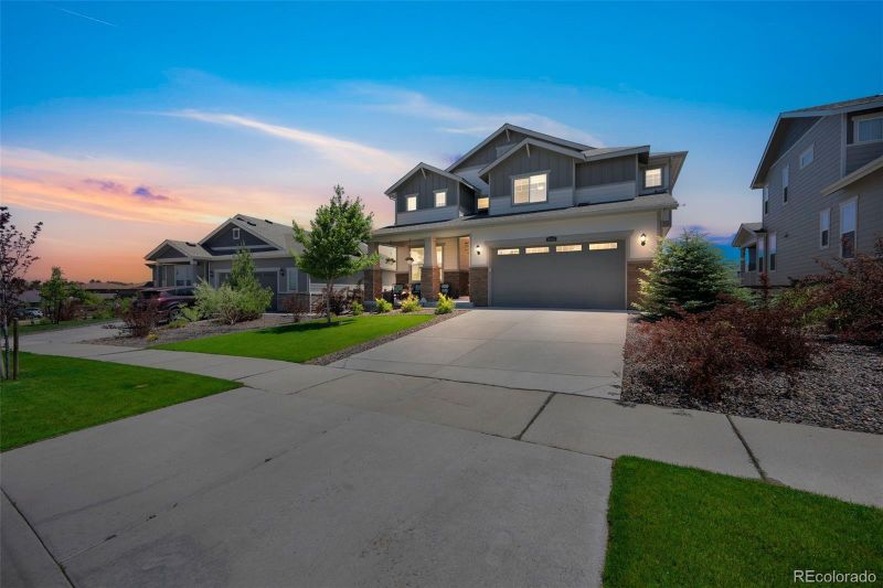 8054 S Kewaunee St, Aurora, CO 80016