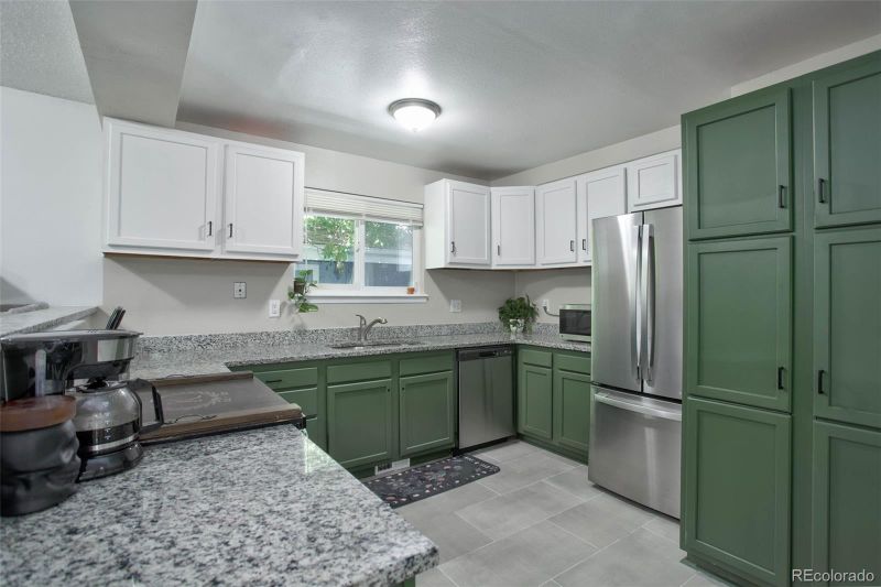 11593 E Cedar Ave, Aurora, CO 80012