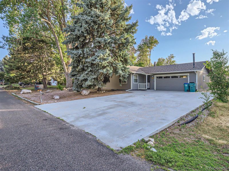 3921 Royal Dr, Fort Collins, CO 80526
