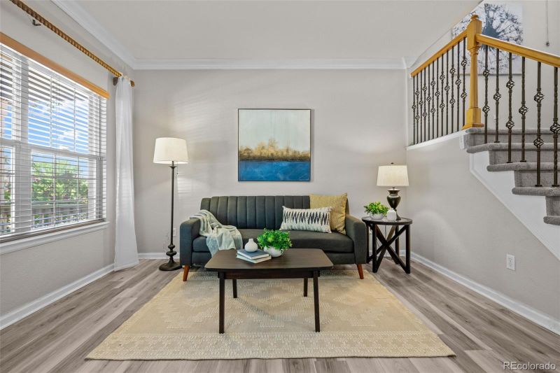 9893 Thornbury Way, Highlands Ranch, CO 80129