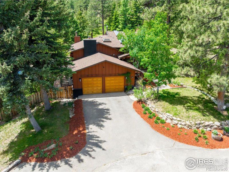 84 Douglas Ct, Boulder, CO 80302