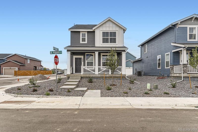 660 Aspen Ave, Bennett, CO 80102