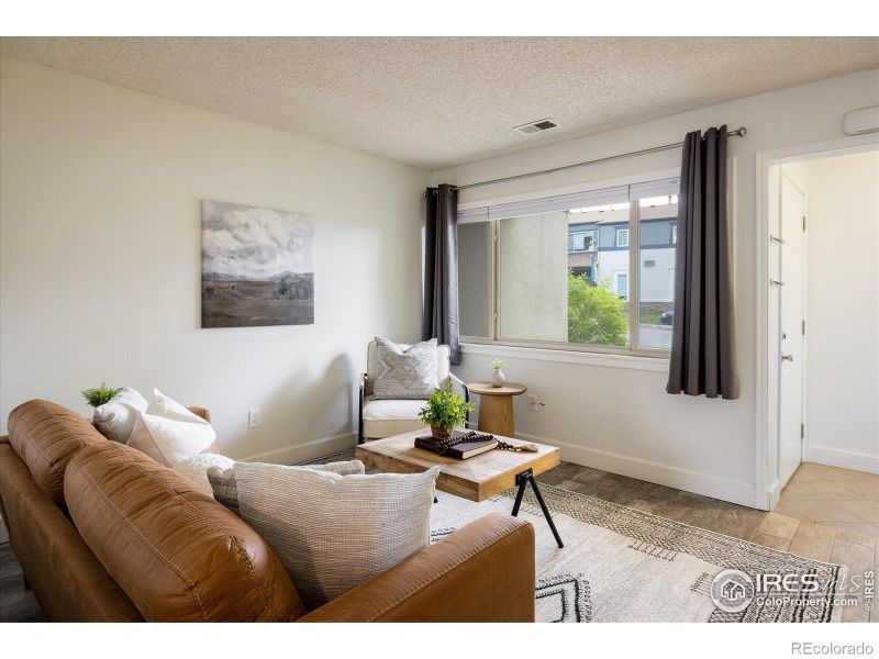 800 W Moorhead Cir #B, Boulder, CO 80305