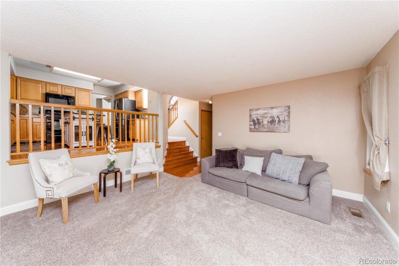 4279 Hawthorne Dr, Broomfield, CO 80020