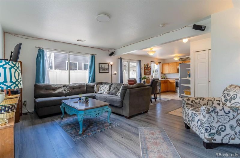 18658 E 41st Ave, Denver, CO 80249