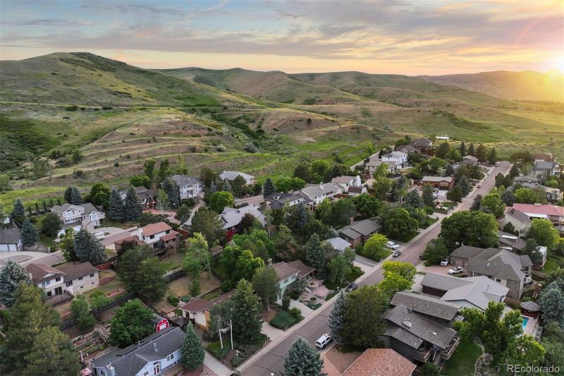 14274 W Center Dr, Lakewood, CO 80228