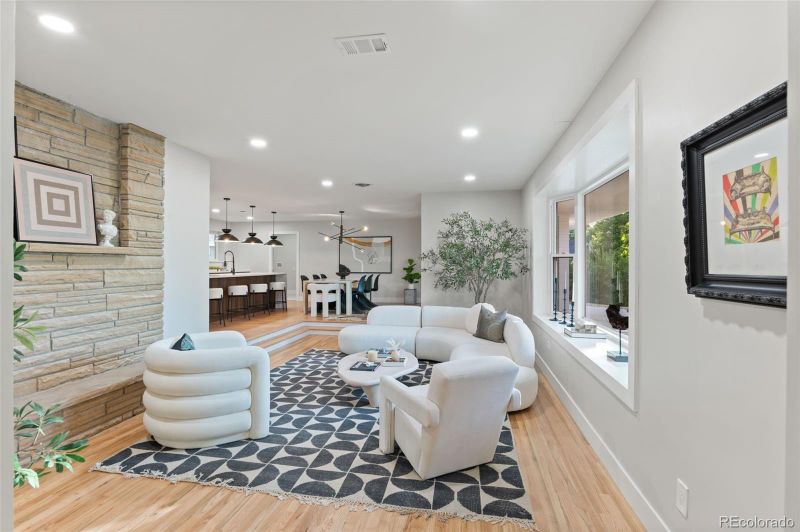 9174 E Stanford Ave, Greenwood Village, CO 80111