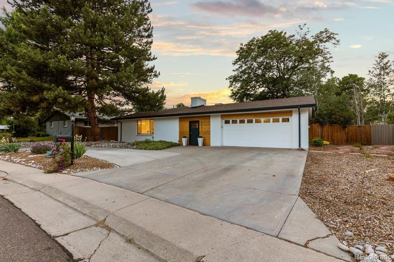 3231 Vivian Dr, Wheat Ridge, CO 80033