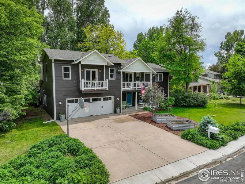 1209 Buttonwood Dr, Fort Collins, CO 80525