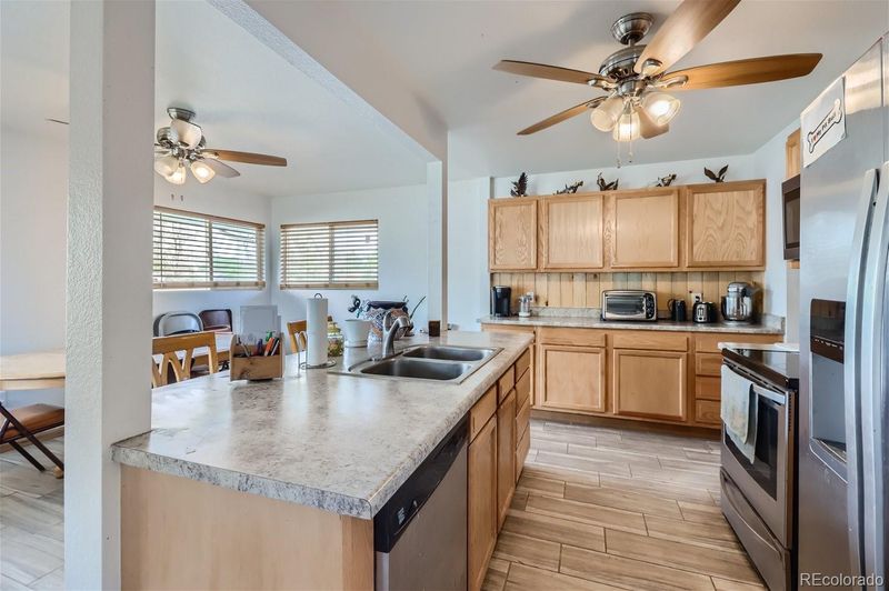 304 Olive Ln, Platteville, CO 80651