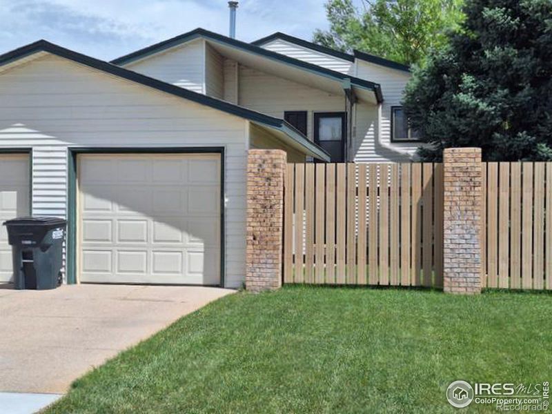 506 Adams Cir, Sterling, CO 80751