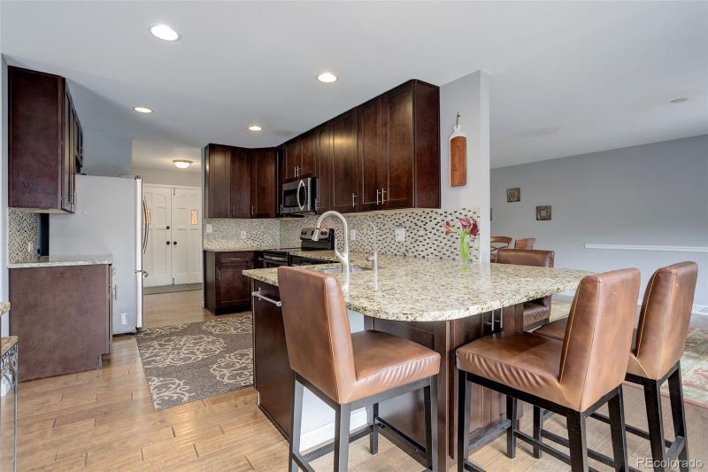 1678 S Oakland St, Aurora, CO 80012