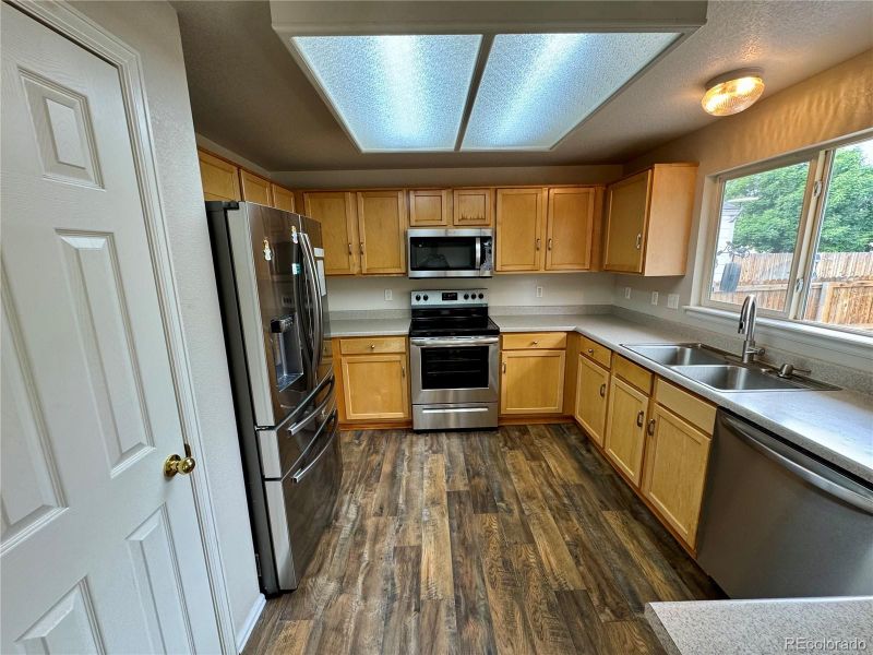 11456 Oswego St, Commerce City, CO 80640