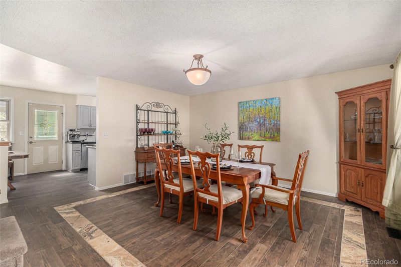 1787 S Ouray St, Aurora, CO 80017