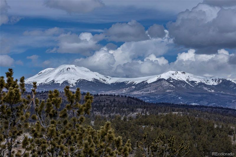 3900 Singletree Rd, Hartsel, CO 80449
