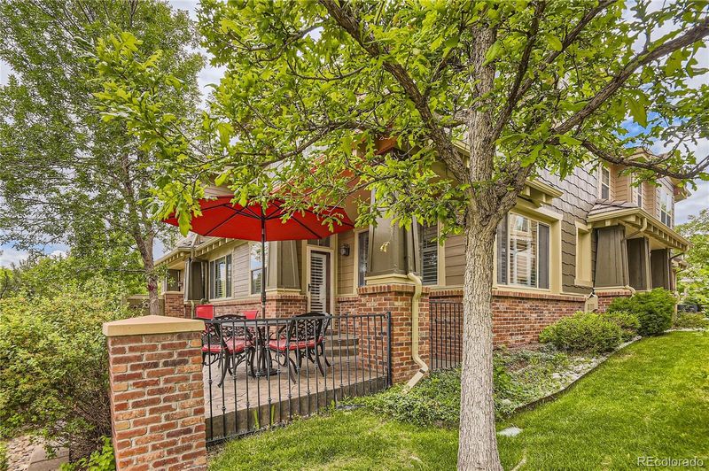10158 Bluffmont Ln, Lone Tree, CO 80124