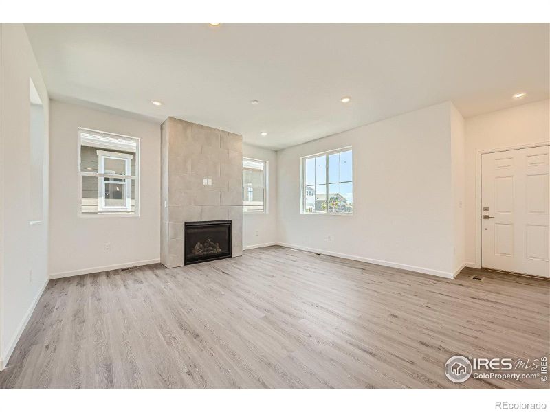 5909 Flying Mallard Dr, Fort Collins, CO 80528