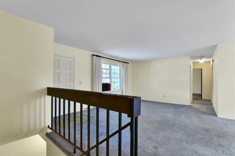 10370 Moore St, Westminster, CO 80021