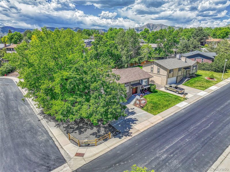 12842 W Asbury Pl, Lakewood, CO 80228