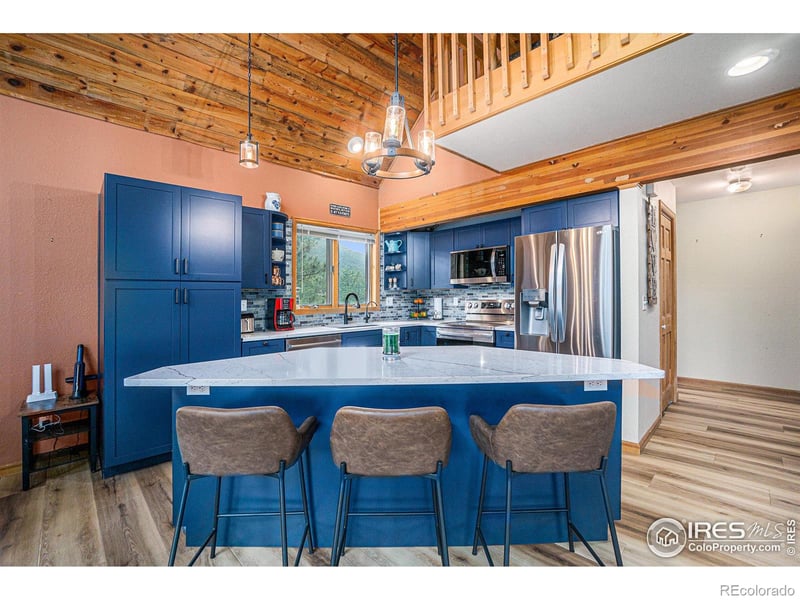 165 Elkridge Dr, Glen Haven, CO 80532