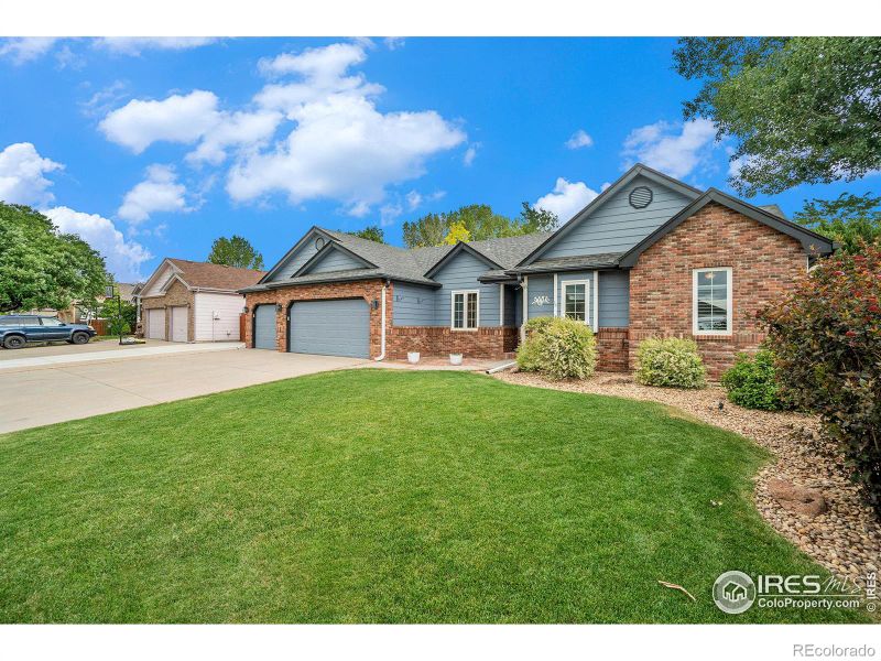 1111 Sandra Dr, Johnstown, CO 80534