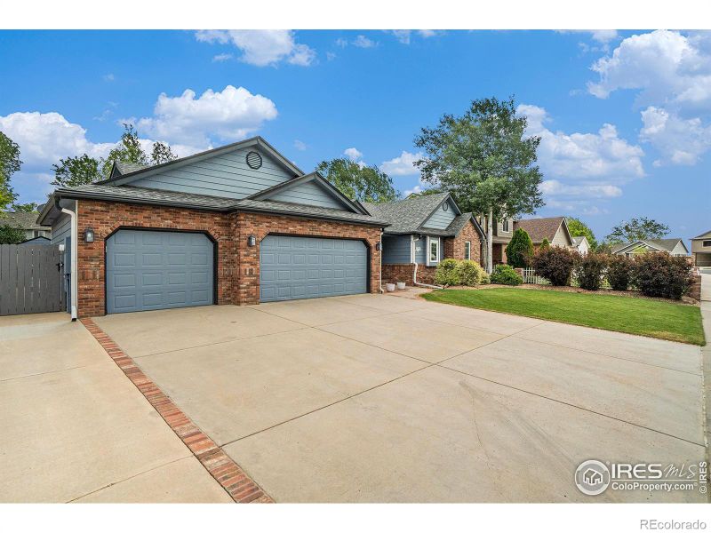 1111 Sandra Dr, Johnstown, CO 80534