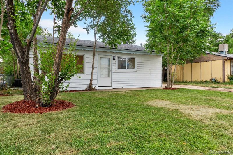 5260 Ingalls St, Arvada, CO 80002