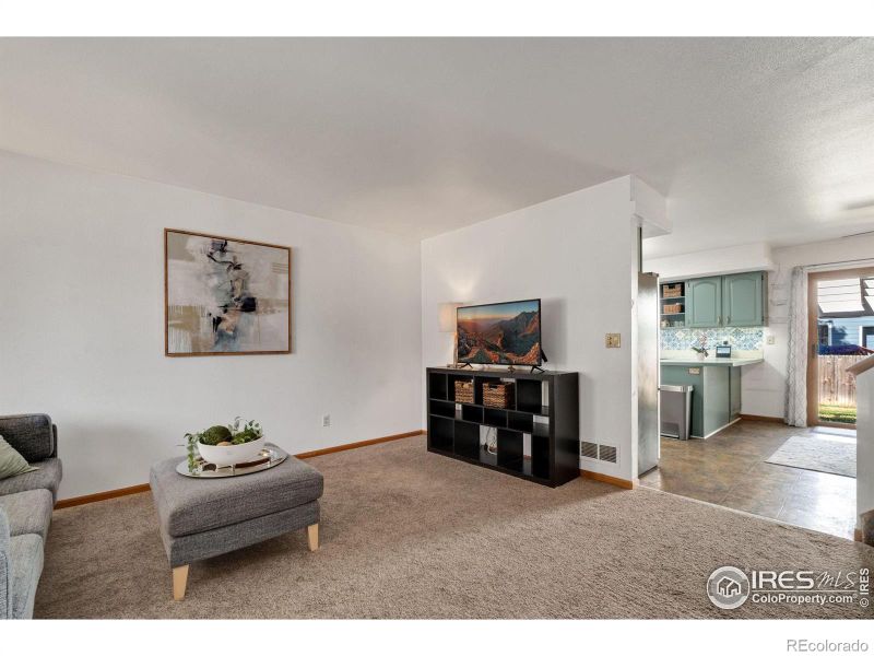 437 Dennison Ave, Fort Collins, CO 80526