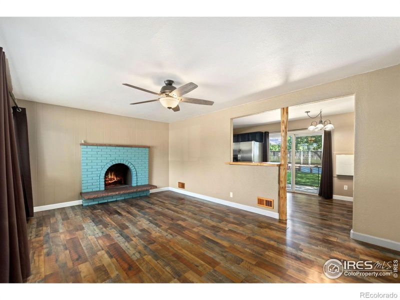 2401 15th Ave Ct, Greeley, CO 80631