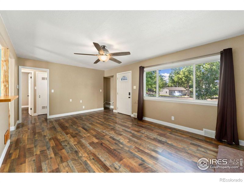 2401 15th Ave Ct, Greeley, CO 80631