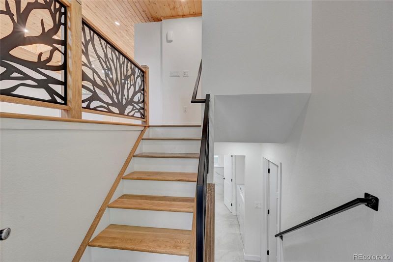 13108 W 62nd Dr, Arvada, CO 80004