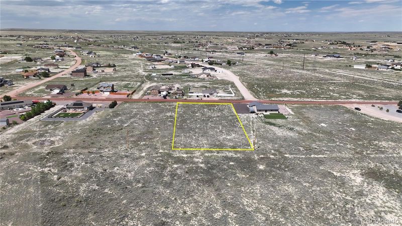 970 E Kirkwood Dr, Pueblo, CO 81007