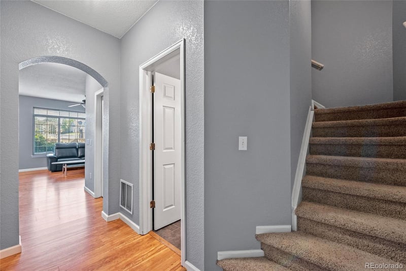 20478 E Radcliff Ave, Centennial, CO 80015
