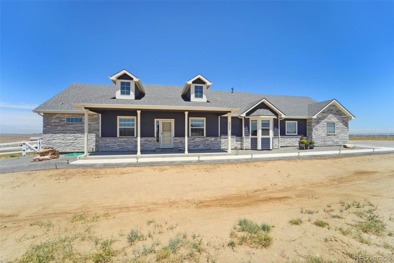 39245 E 145th Ct, Keenesburg, CO 80643