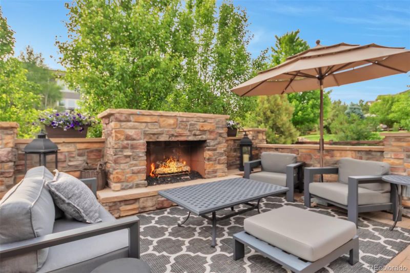 25027 E Geddes Cir, Aurora, CO 80016