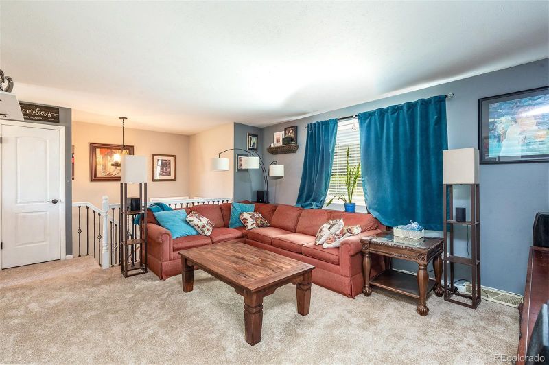 229 Douglas Fir Ave, Castle Rock, CO 80104
