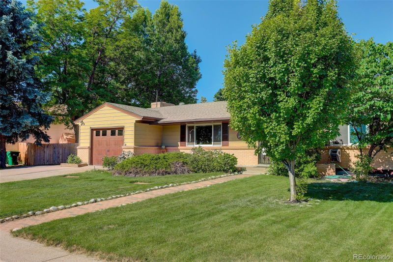 5257 S Mabre Ct, Littleton, CO 80123