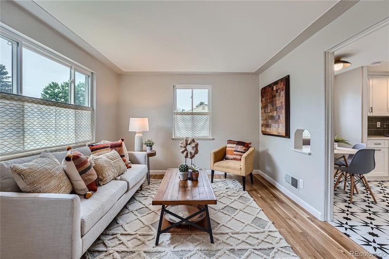 4701 Vallejo St, Denver, CO 80211
