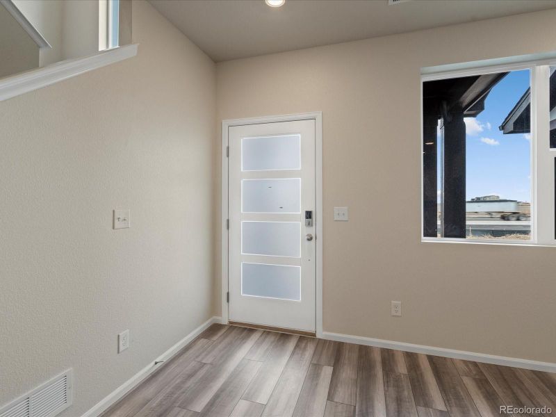 6390 N Lisbon St, Aurora, CO 80019