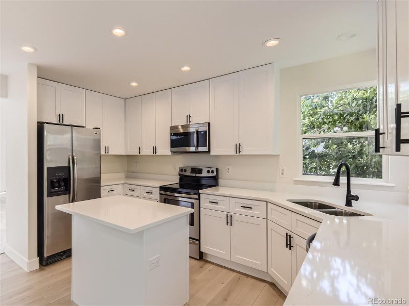 19551 E Bethany Dr, Aurora, CO 80013