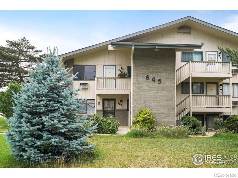 645 Manhattan Pl #206, Boulder, CO 80303