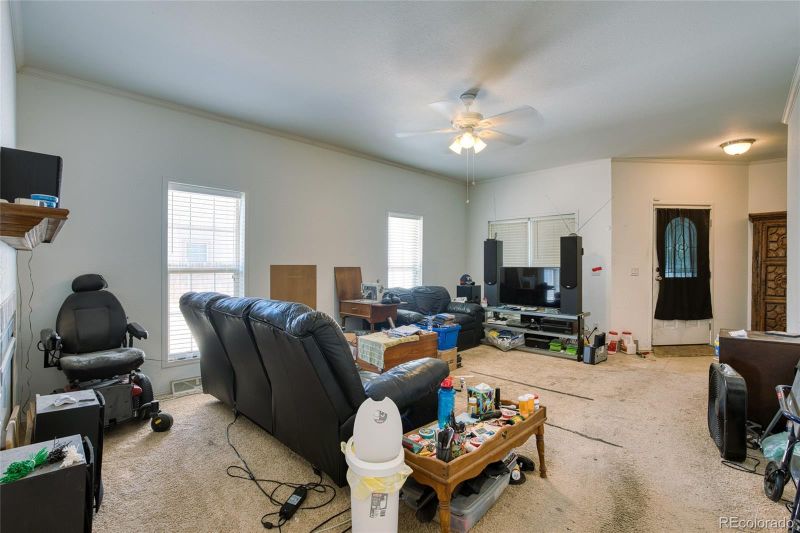1530 Argonne St, Aurora, CO 80011
