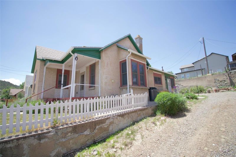 309 S Convent St, Trinidad, CO 81082