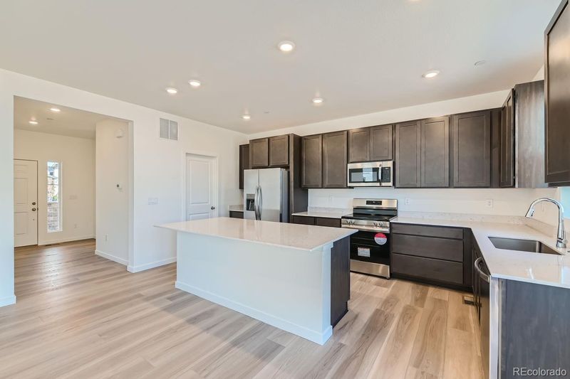 16463 E 109th Pl, Commerce City, CO 80022