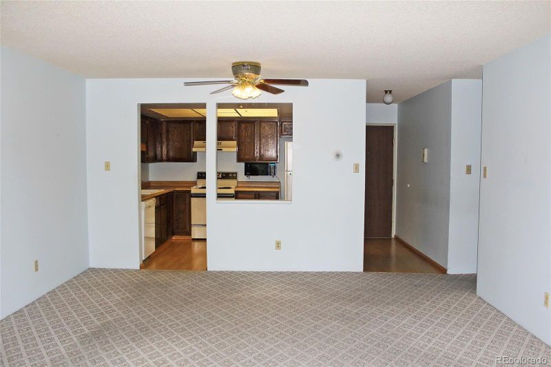 13890 E Marina Dr #512, Aurora, CO 80014