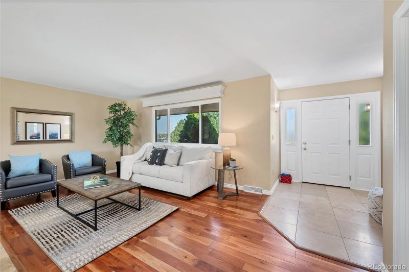 9232 N Surrey Dr, Castle Rock, CO 80108