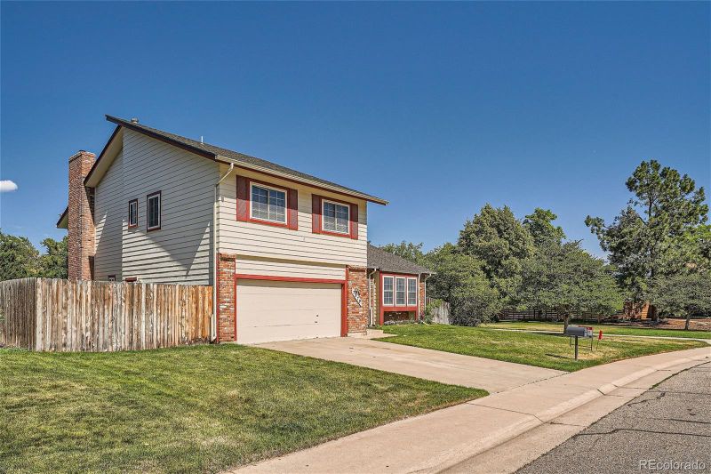 7979 S Jasmine Cir, Centennial, CO 80112
